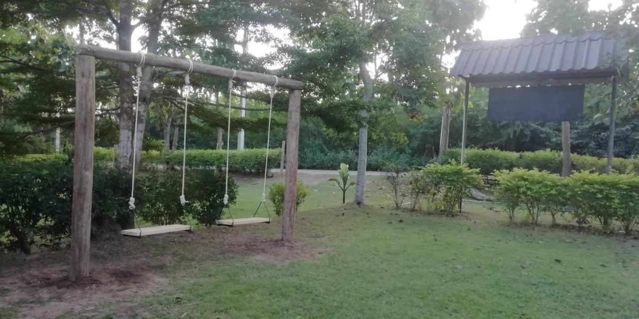 Paipunthong Resort Exteriör bild