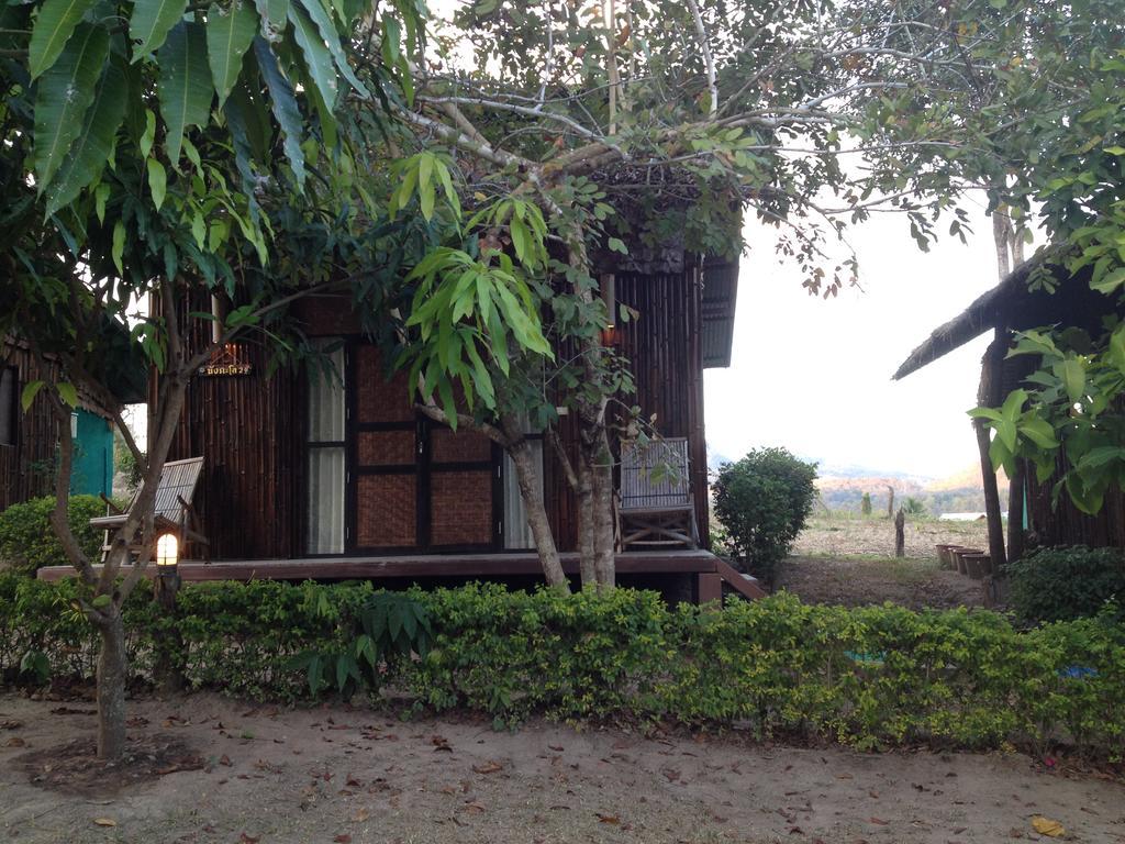 Paipunthong Resort Rum bild