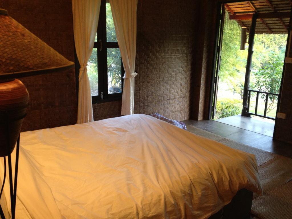 Paipunthong Resort Rum bild